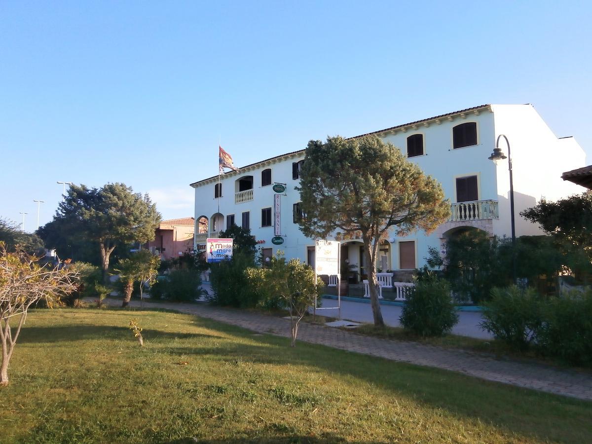 Hotel Smeraldo Canneddi Экстерьер фото